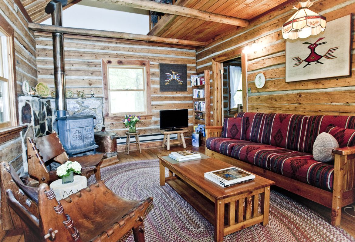 Vermillion Ranch Lewis & Clark Cabin | Yellowstone River Fishing Lodge