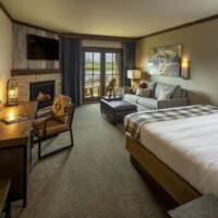 Sage Lodge Montana | Lodge Deluxe King Room