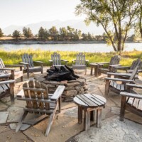 Yellowstone Valley Lodge | Riverfront Firepit